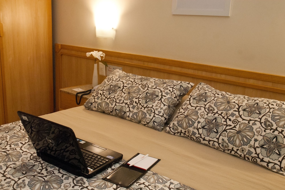 Standard Twin Room, 1 Double or 2 Twin Beds - Photo 4