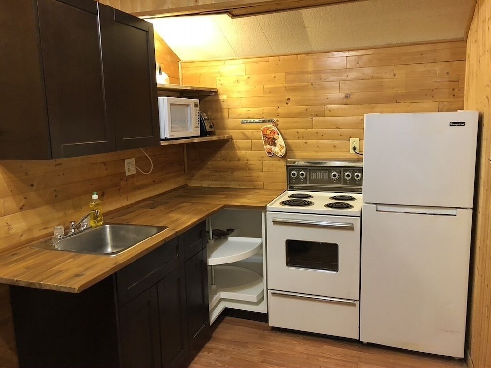 Deluxe Cottage photo 3