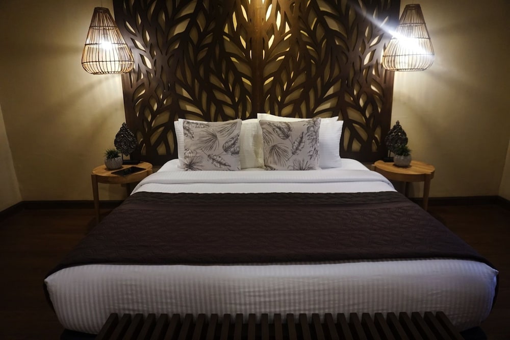 Superior King Room - Photo 4