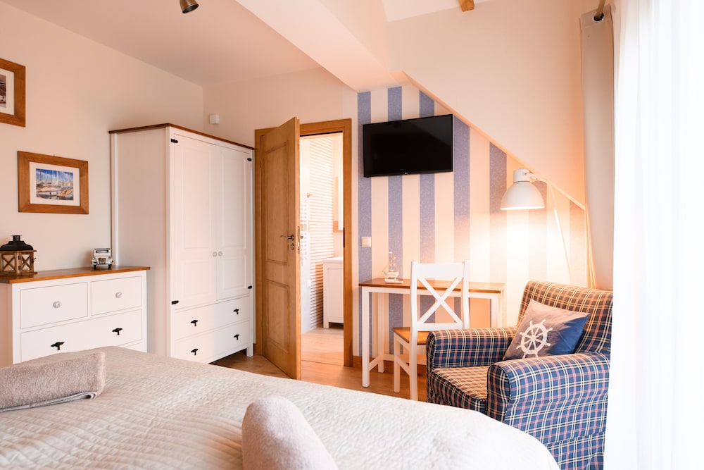 Comfort Double Room, 1 Queen Bed, Non Smoking, Jetted Tub