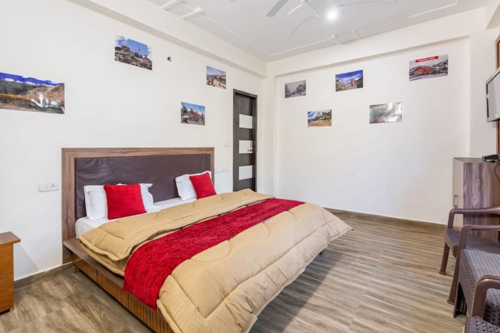 Deluxe Double Room, Garden View