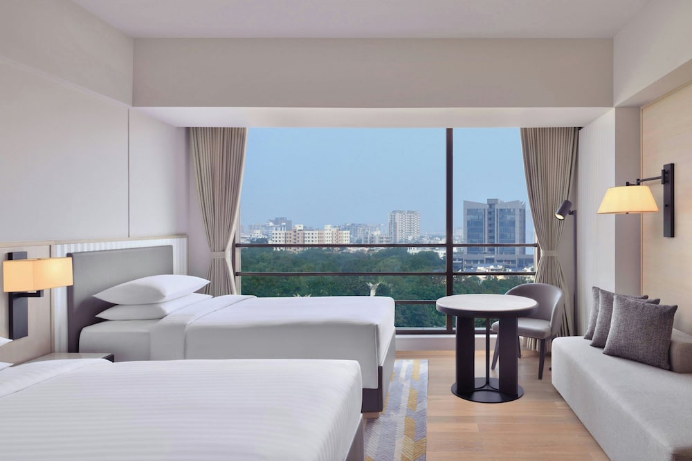 Superior Room, 1 Twin Bed, City View - Photo 1