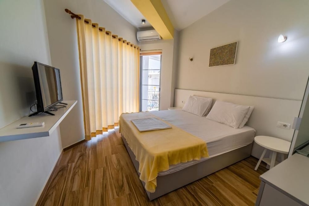 Double Room, Balcony, Sea View