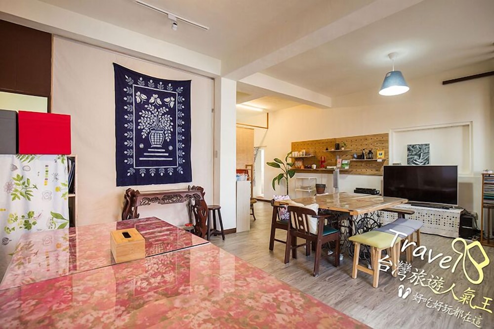 Family House photo 2