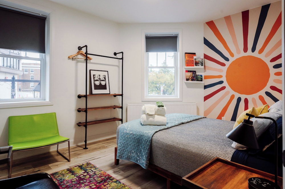 Classic Suite, City View