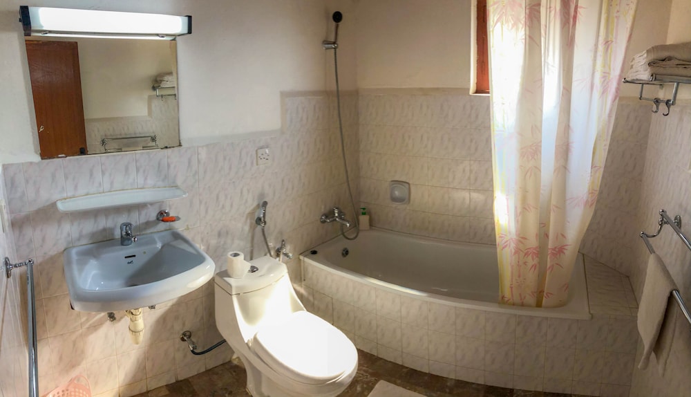 Comfort Room photo 3