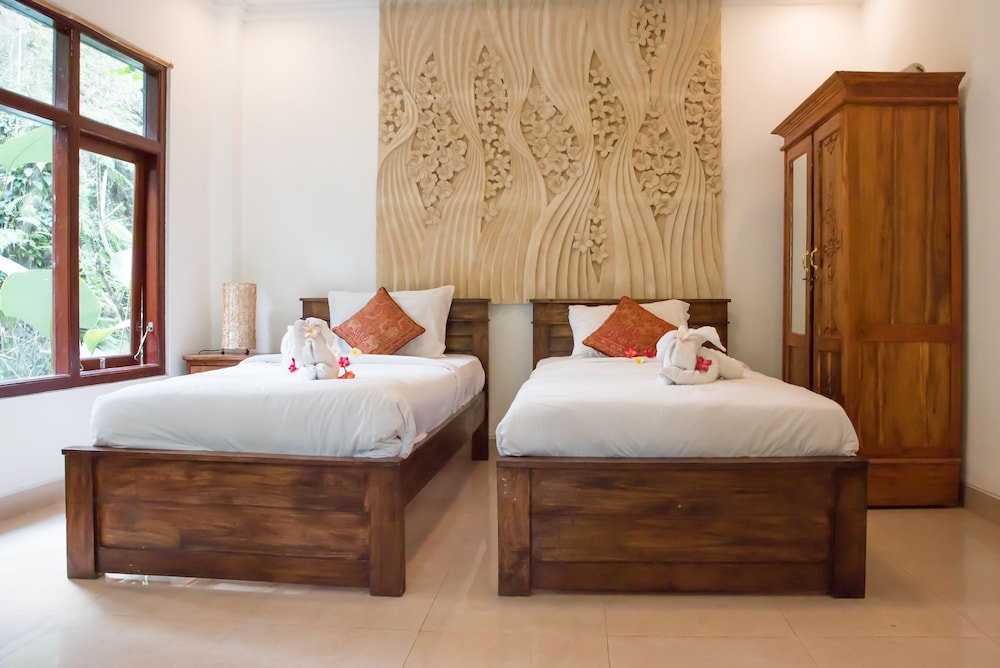 Bungalow, 2 Twin Beds, Terrace, Pool View