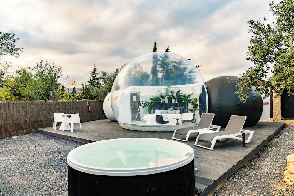 Presidential Vulcano with Private Jacuzzi