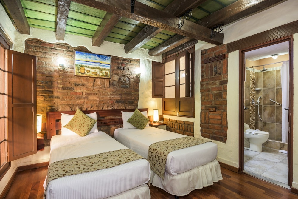 Double or Twin Room - Photo 1