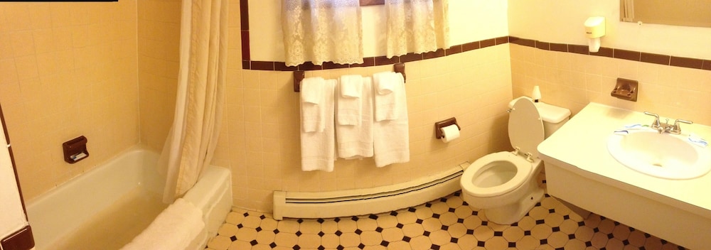 Standard Room, Non Smoking photo 3