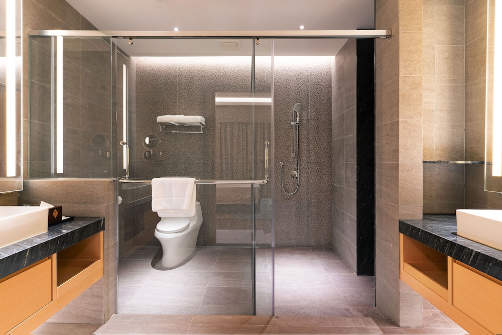 Studio Suite - Photo 4