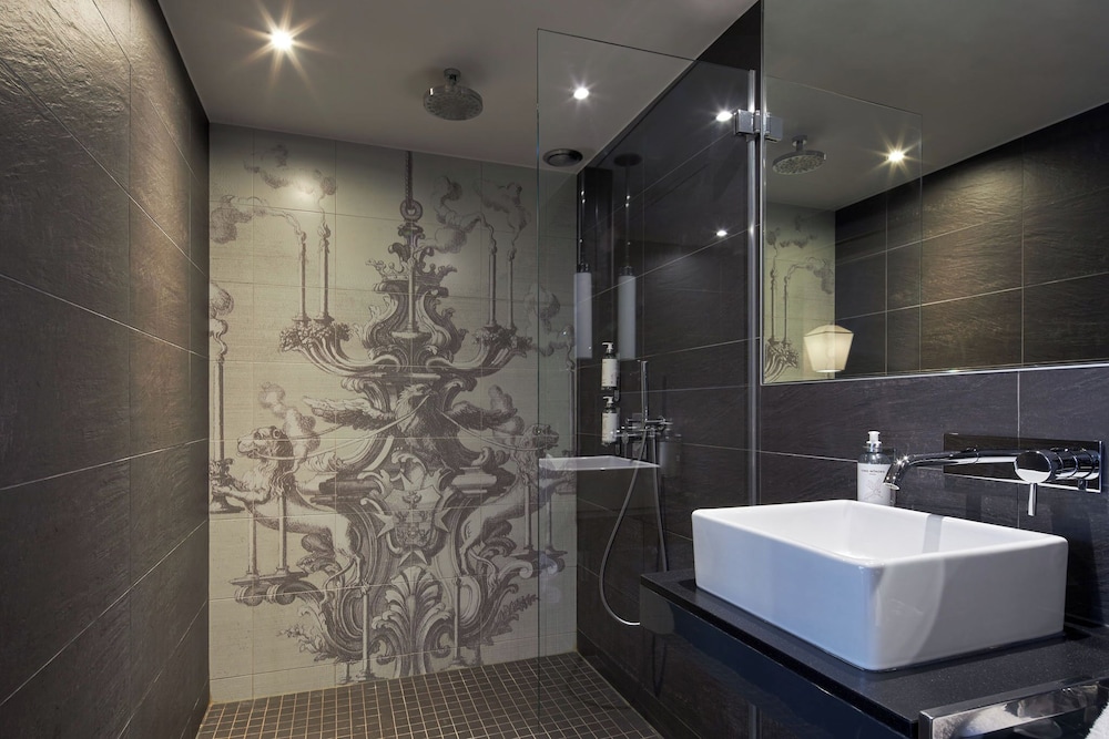 Superior Garden Room