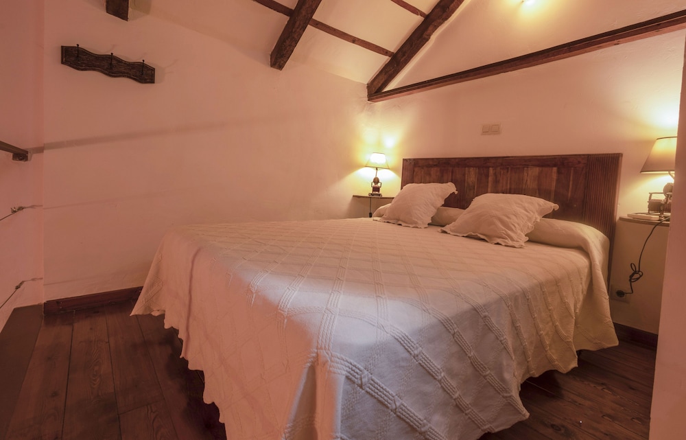 Double or Twin Room photo 2
