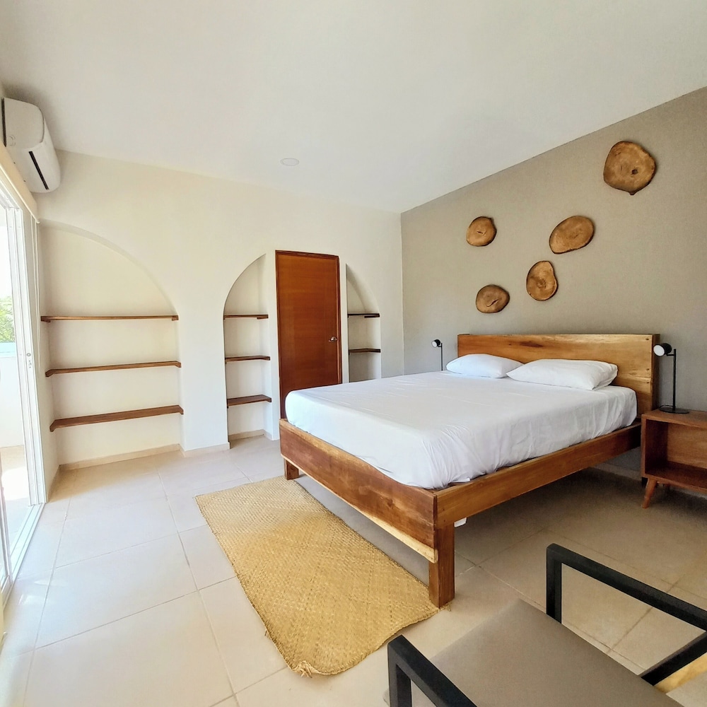 Habitación Deluxe, 1 cama Queen, vista parcial al mar