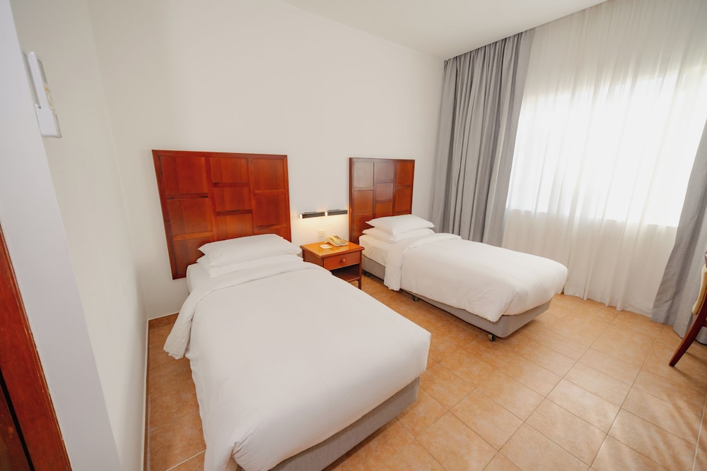 superior twin room - Photo 4