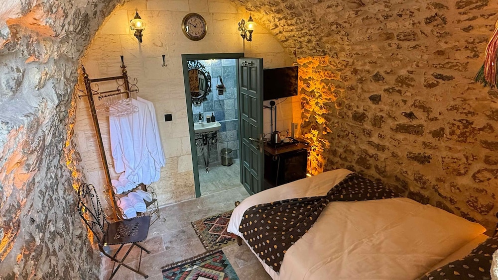Standard Double Room, Courtyard View photo 3