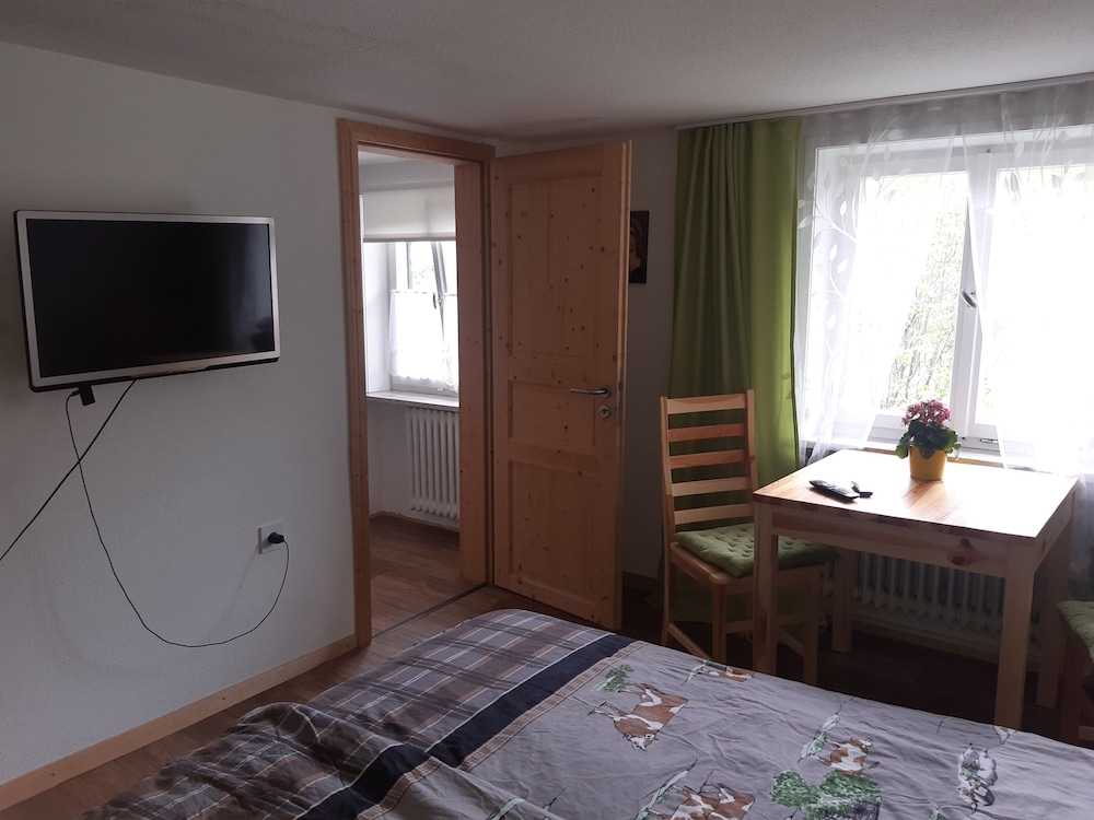 Double Room, Private Bathroom (Primelzimmer) - Photo 3