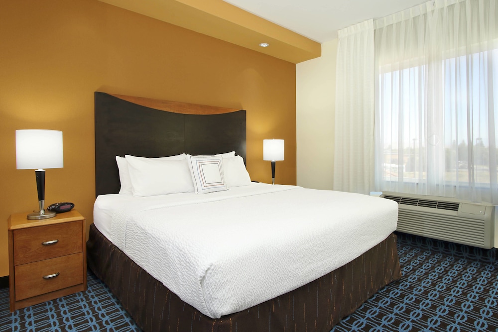 Executive Suite, 1 King Bed with Sofa bed - Photo 2