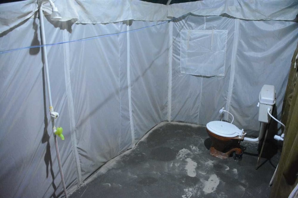 Royal Tent, 1 Double Bed, River View photo 2