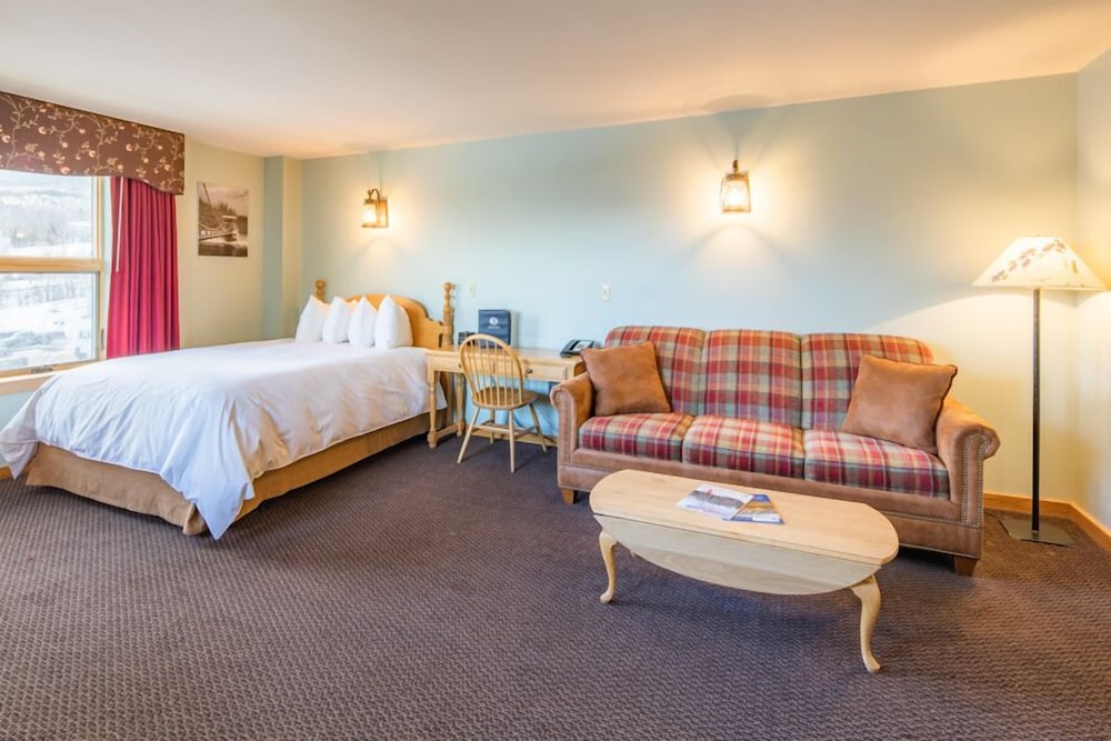 Superior Room, 1 Queen Bed - Photo 5