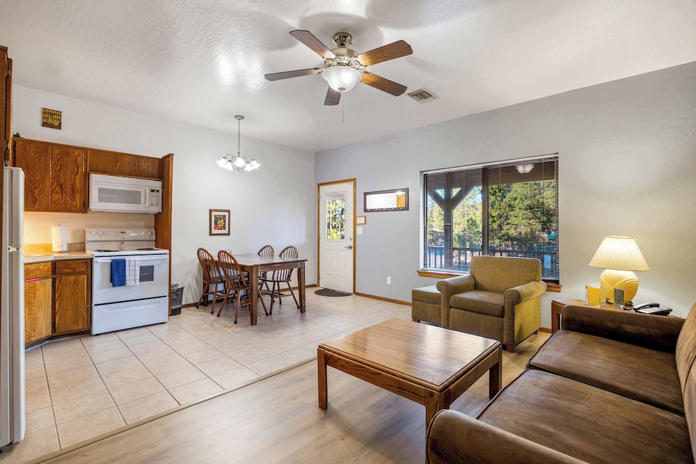 Apartment, 1 Bedroom (Pine - Grand Canyon Upper) photo 3