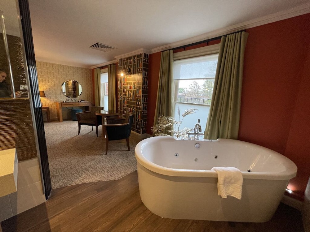 Boutique Suite - Photo 3