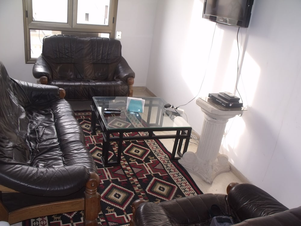 Apartment (Quatre)