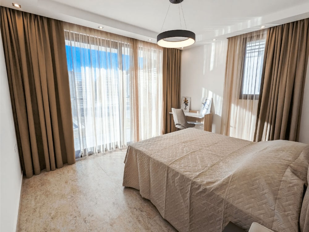 Signature Villa, 4 Bedrooms, Terrace, Sea View photo 1