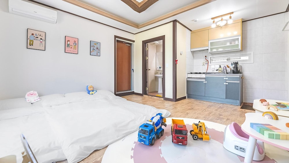 Basic Room, 1 Bedroom (Sagwa - Kidsroom) - Photo 8