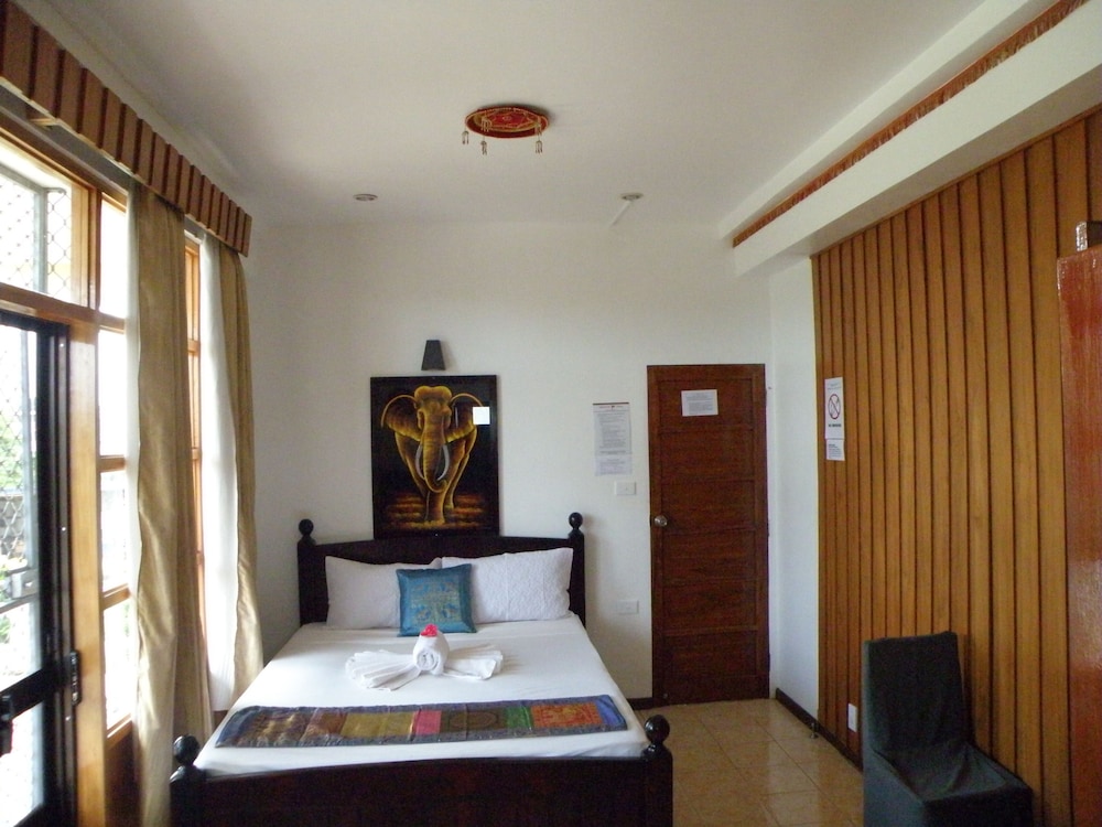 Executive Room photo 9