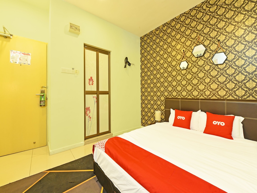 Deluxe Double Room photo 2