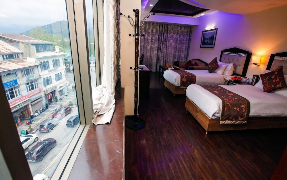 Executive Double Room, River View