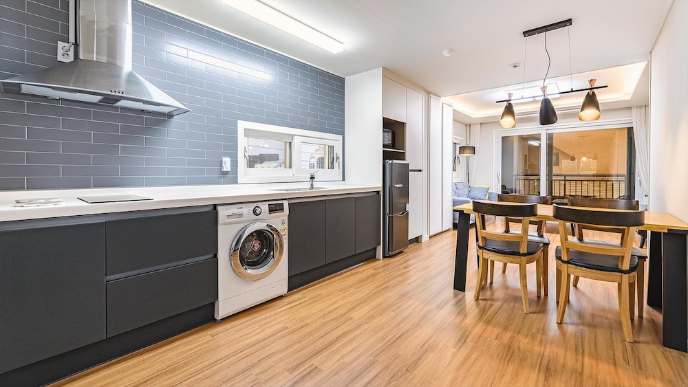 Basic Room, 1 Bedroom (201) - Photo 11