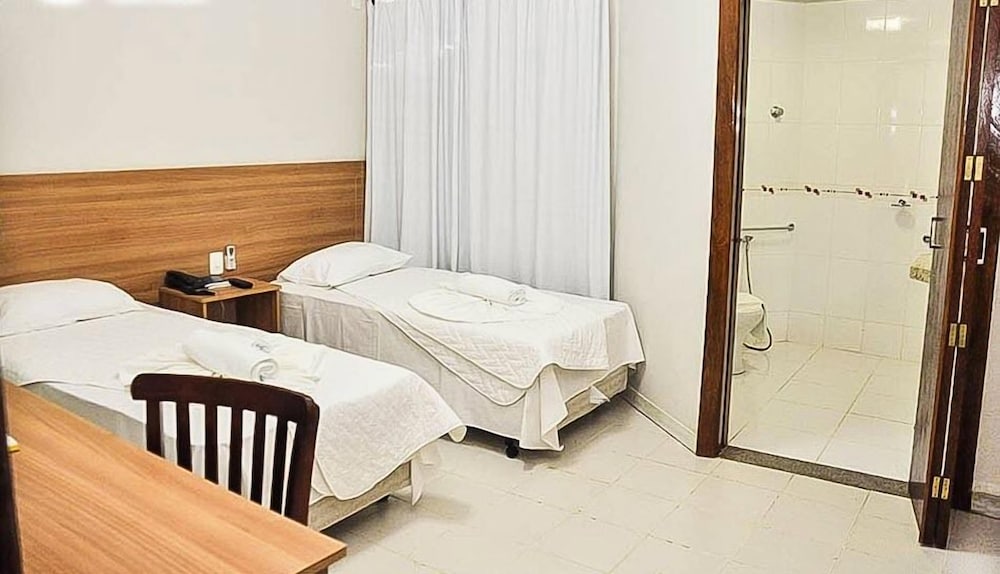 Deluxe Twin Room - Photo 1