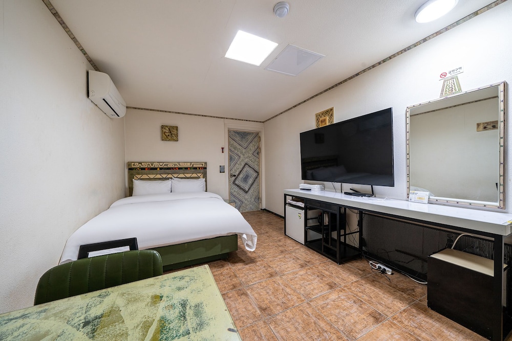 Basic Room photo 3