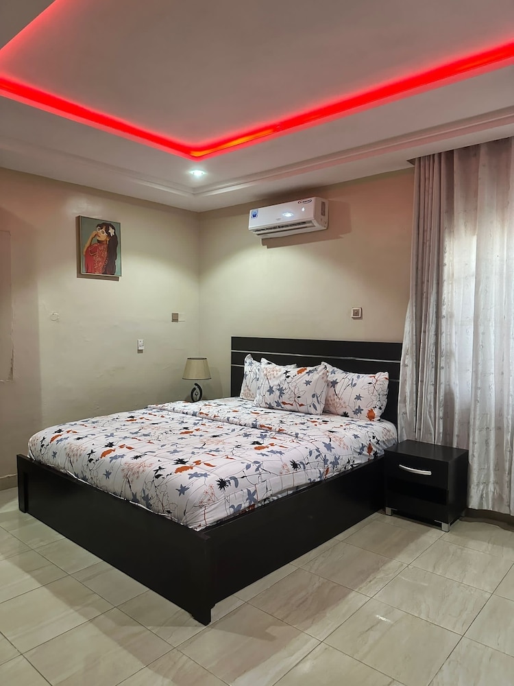 Business Apartment