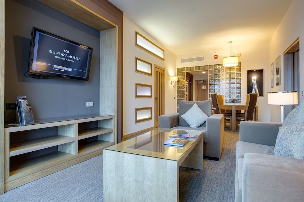 Family Suite photo 2