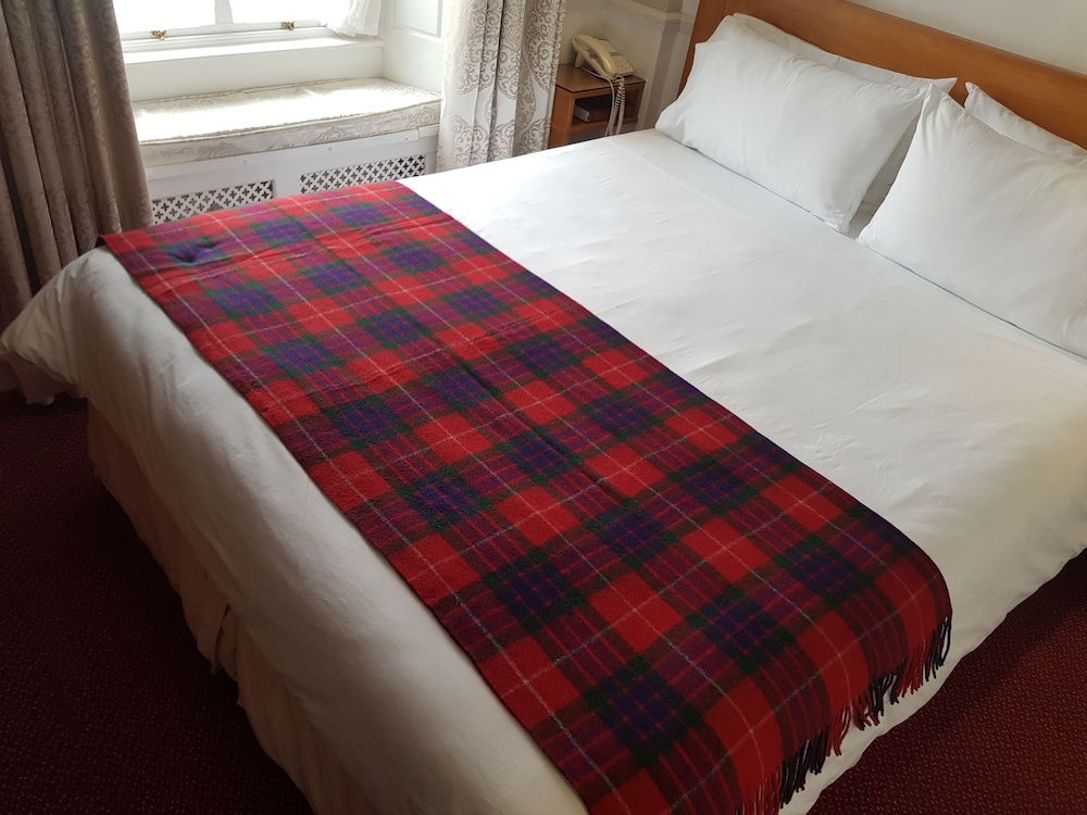 Classic Double Room, 1 King Bed photo 3