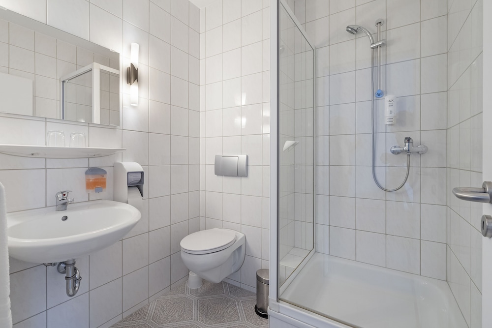 Double Room - Photo 2