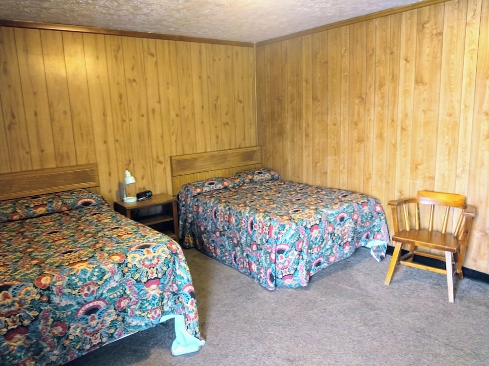 Classic Double Room, 2 Double Beds, Non Smoking