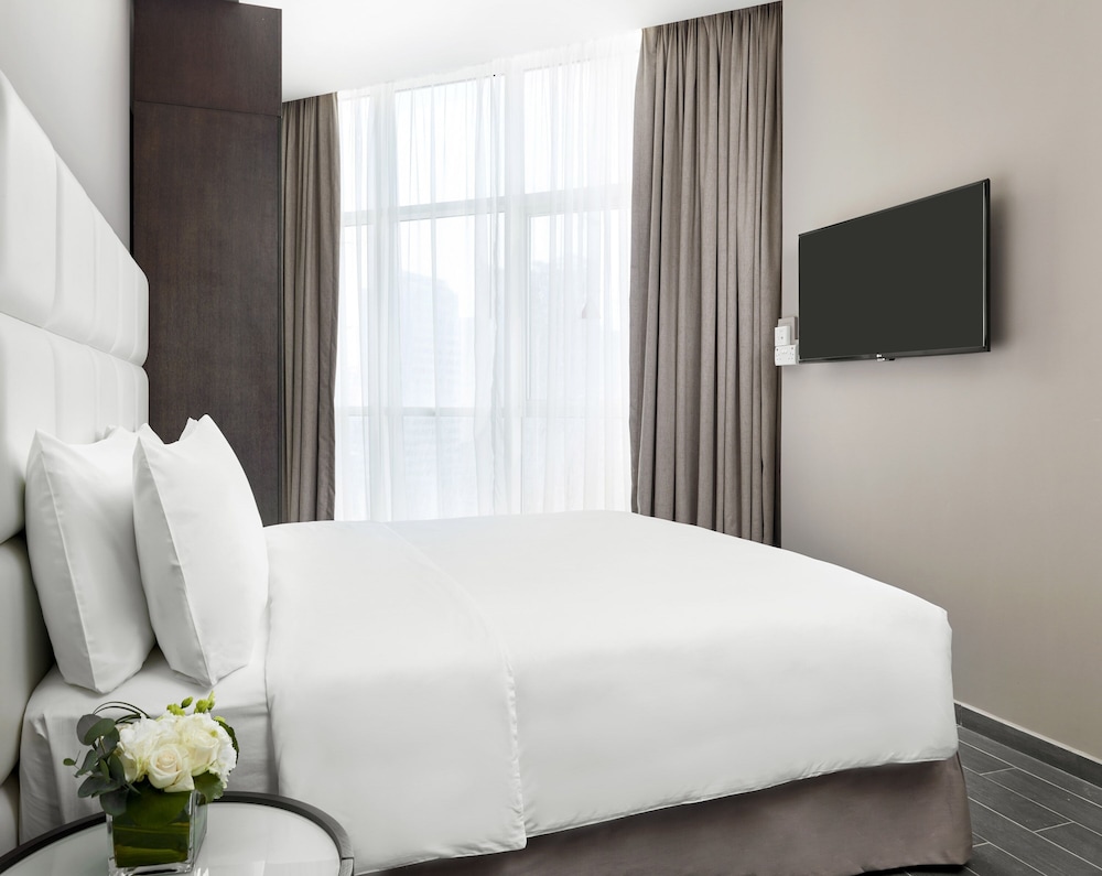 Suite, Multiple Beds, Kitchen photo 2