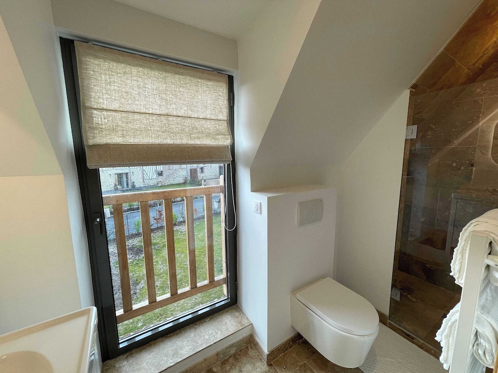 Superior House, Garden View (Pommiers) photo 2
