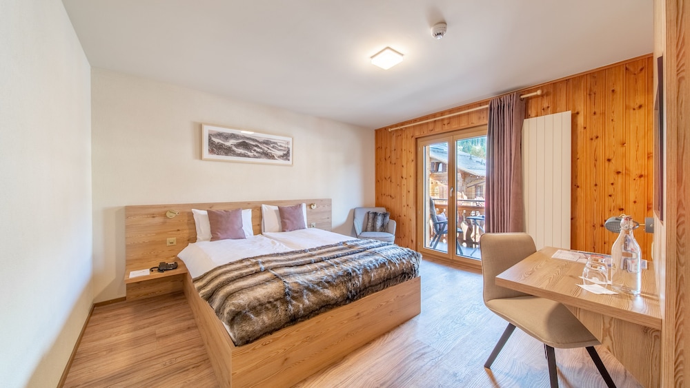 Double Room (City)