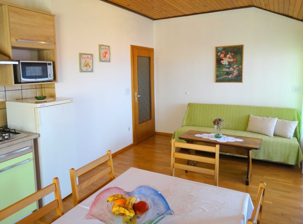 Apartment (Two Bedroom Apartment withe Sea view )