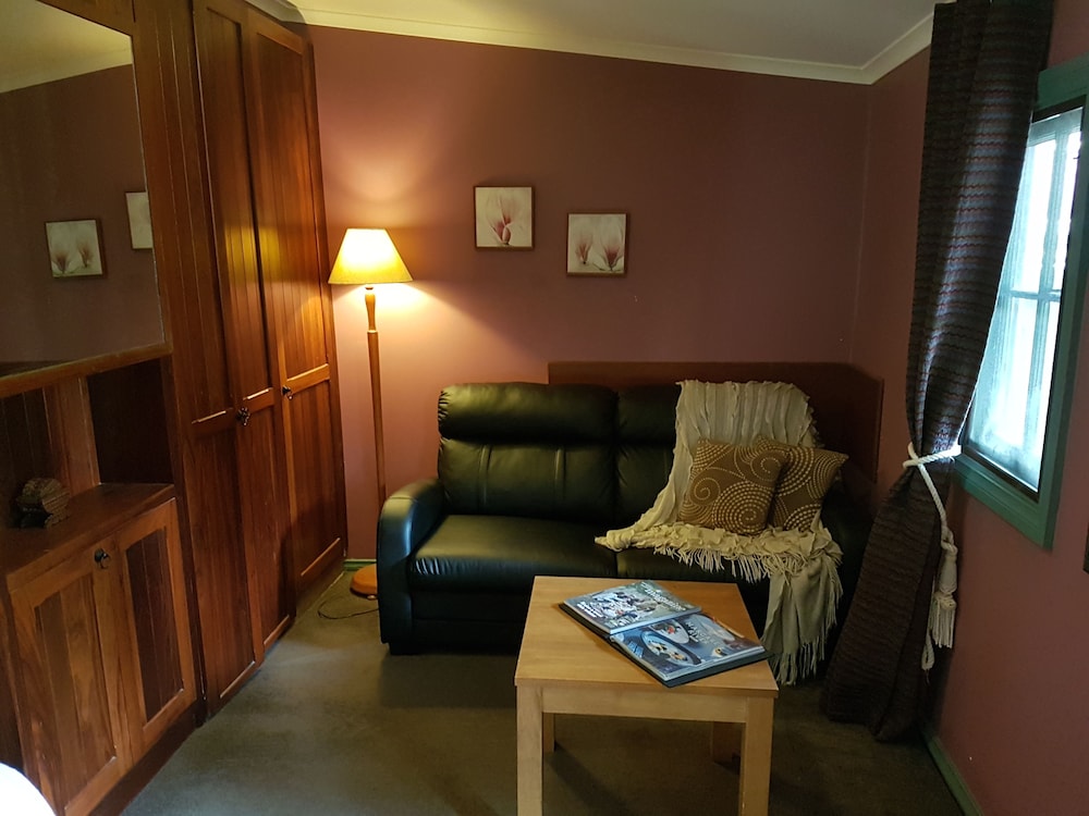 The Cabin photo 3