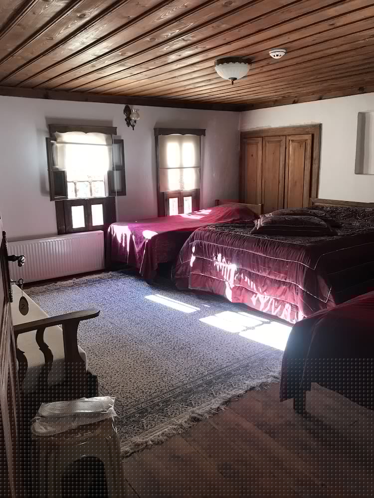 Economy Double Room, 1 Bedroom photo 3