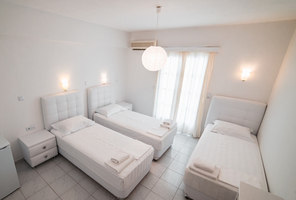 Triple Room photo 3