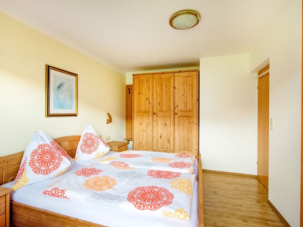 One Bedroom Apartment - Photo 6