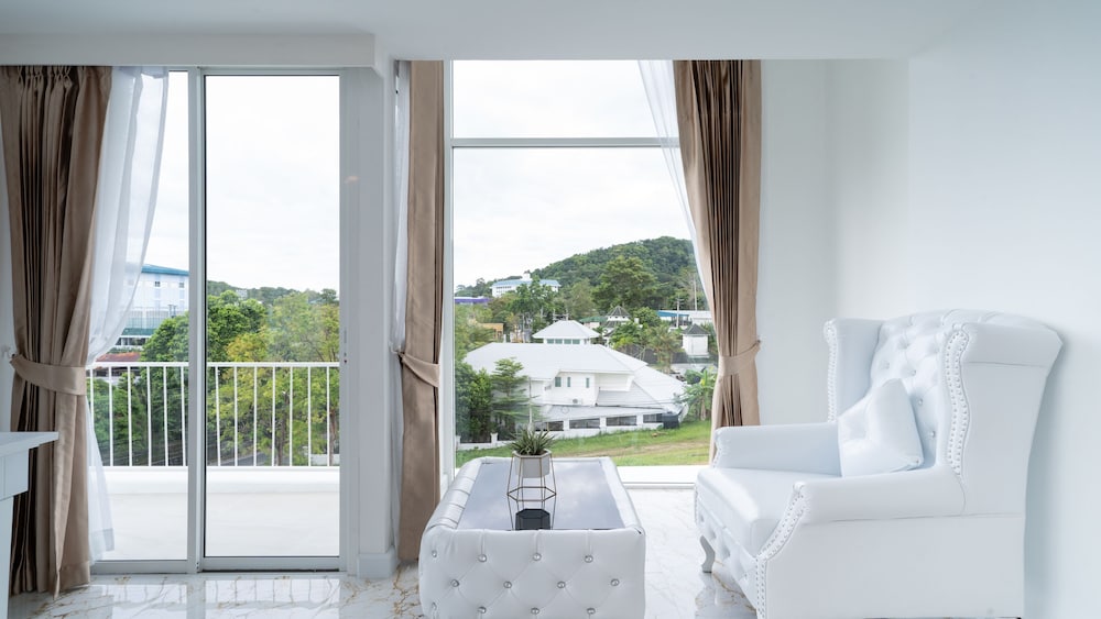 Junior Suite Room - Photo 2