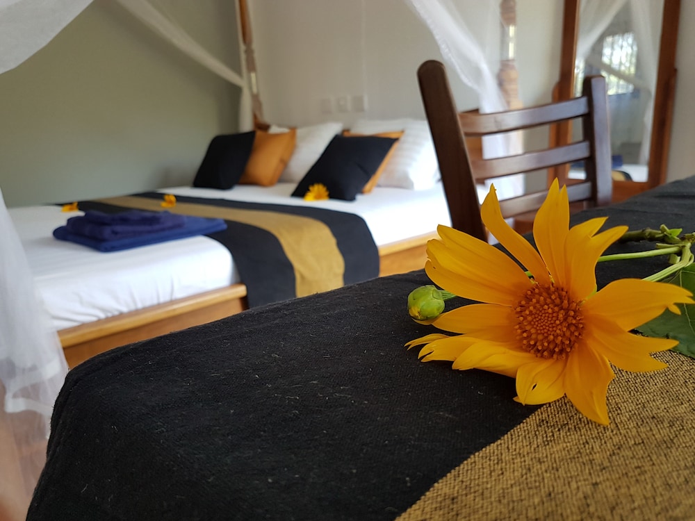Superior Double Room, 1 King Bed, Smoking, Garden View photo 1